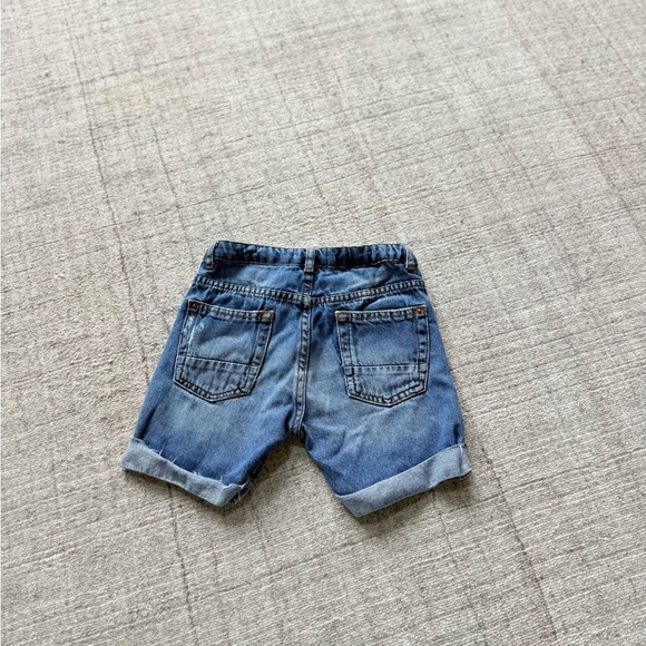 Zara Kids Girls 7 Blue Distressed Denim Lioness Hear me Roar Embroidered Shorts - Picture 3 of 5